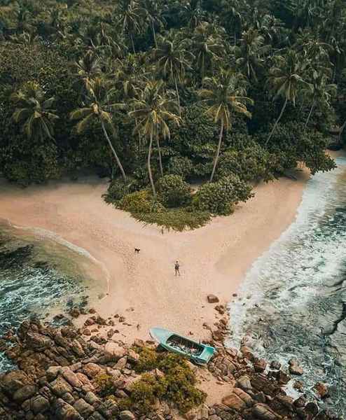 Secret Beach Mirissa