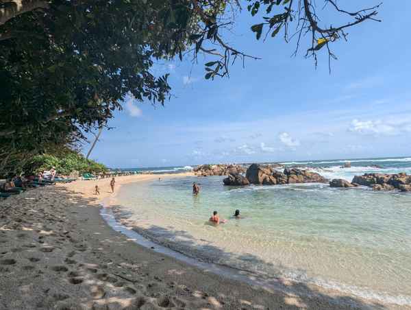 Photo from Google Places (675dc43e)