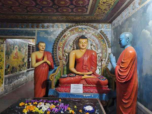 Photo from Google Places (fa00297e)